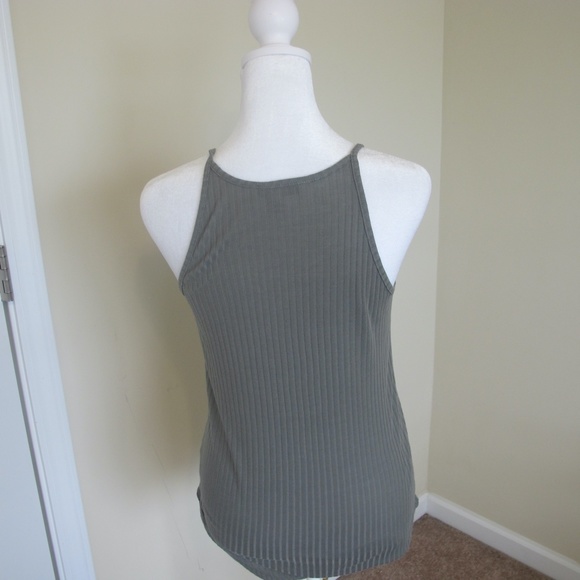Women's Express One Eleven Sleeveless Shirt Top Size M  GUC - Picture 3 of 3